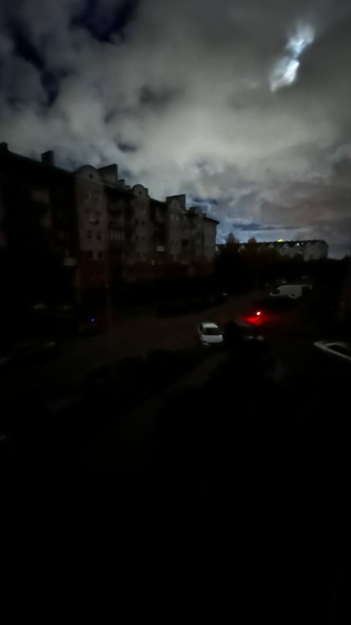 Калінінград занурився в темряву через масштабний блекаут фото 2