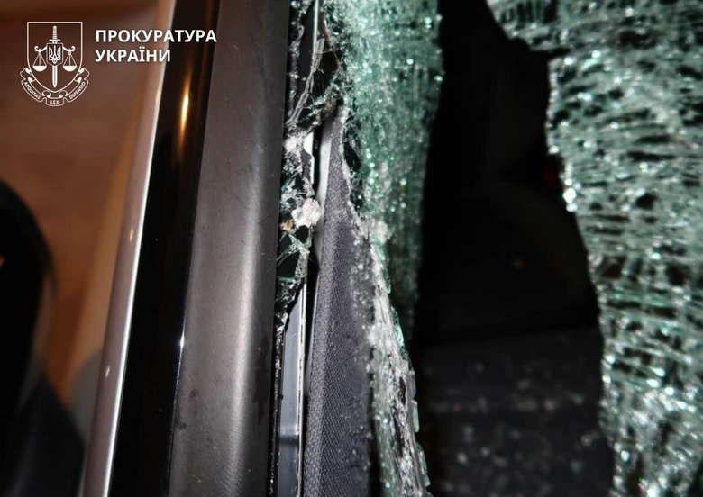 На Прикарпатті митник збив пішохода та втік: посадовця звільняють фото 3