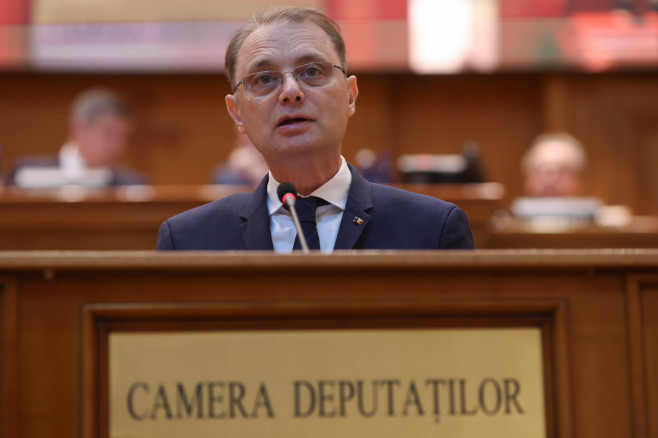 Румунія сформувала новий уряд після шести місяців політичної кризи фото 1