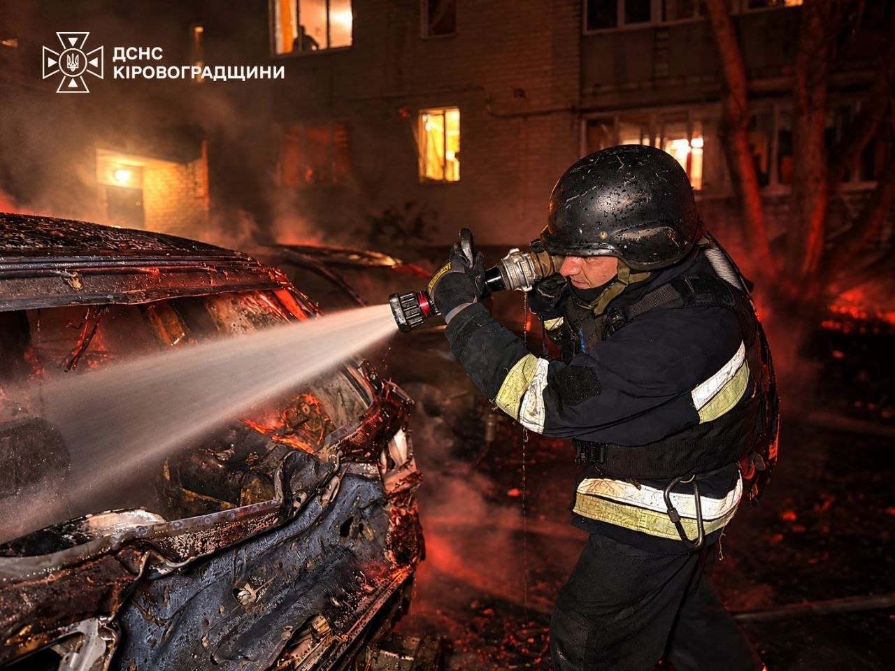 Кіровоградщина понад 10 год. перебувала під масованою атакою БпЛА: фото наслідків фото 3