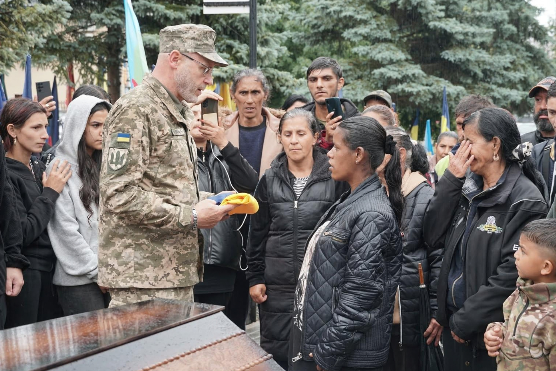 Між табором, Європою та фронтом. Як війна змінила життя закарпатських ромів фото 1