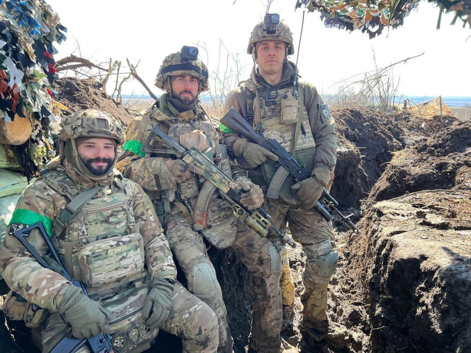 Андрій Купріянов разом з побратимами