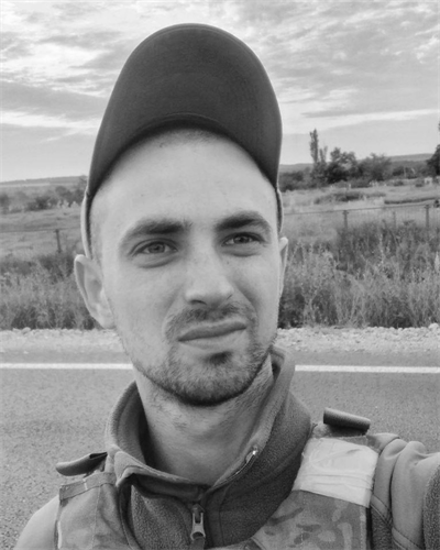 Старший солдат Максим Данилюк 24 лютого 2022 року добровільно вступив до лав ЗСУ