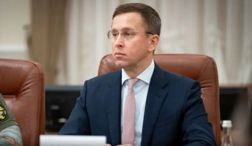 Корецький сказав, що протягом останніх шести-восьми місяців щомісячна кількість заброньованих і тих, хто отримав відстрочку, зростає на десятки тисяч

