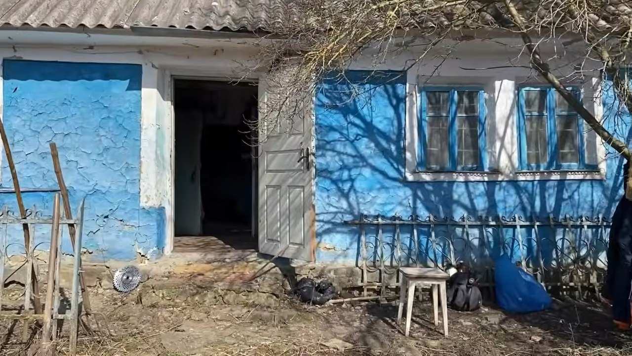 Українець купив будинок за ціною нового iPhone фото 1