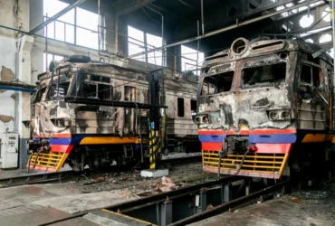 Укрзалізниця змінила рух поїздів після атак на Дніпро та Харків