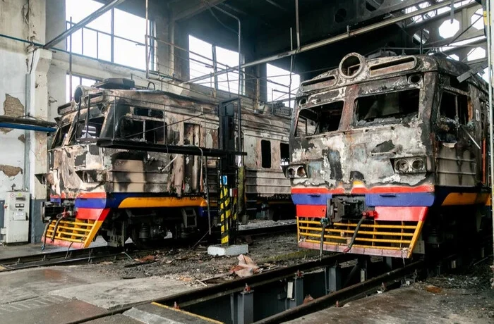 Укрзалізниця змінила рух поїздів після атак на Дніпро та Харків